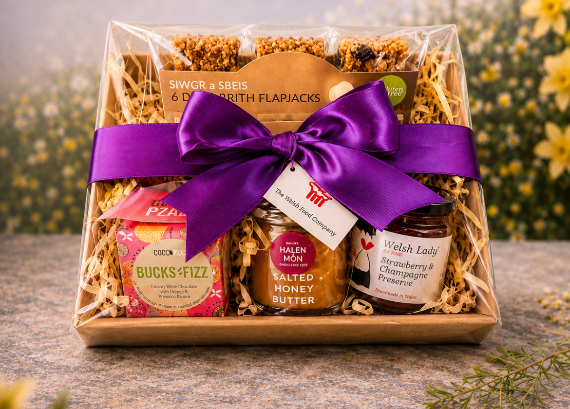 "Delyth" Welsh Food Hamper