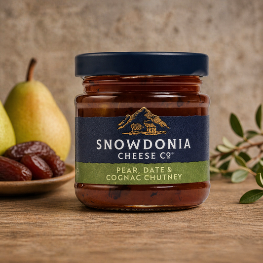 Snowdonia Cheese Pear, Date & Cognac Chutney
