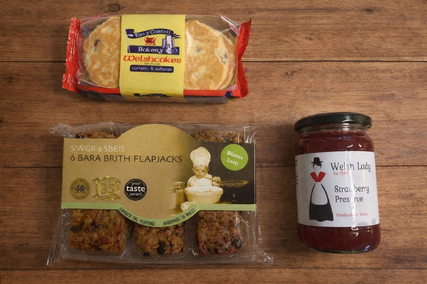 Cosy Welsh Treats Hamper